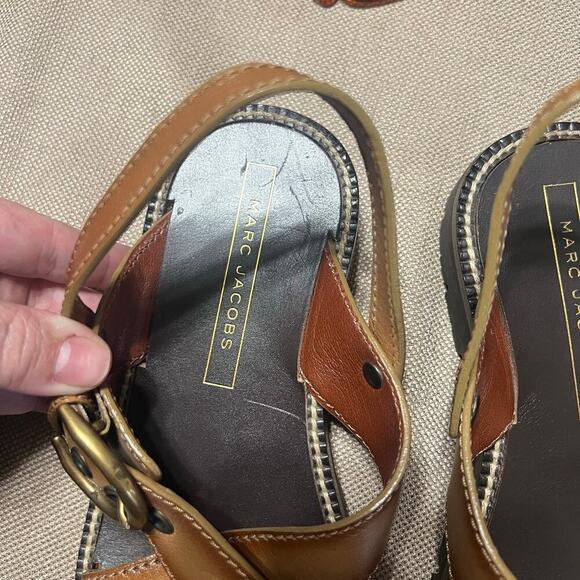 Marc Jacobs Leather Criss-Cross Buckle Strap Sandal - Picture 14 of 15